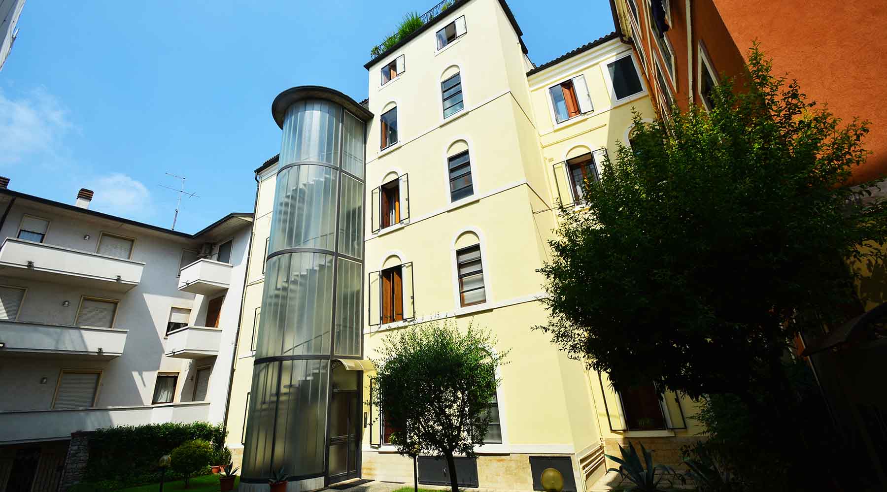 1 2 | Immobiliare Hub | Immobiliare a Vicenza